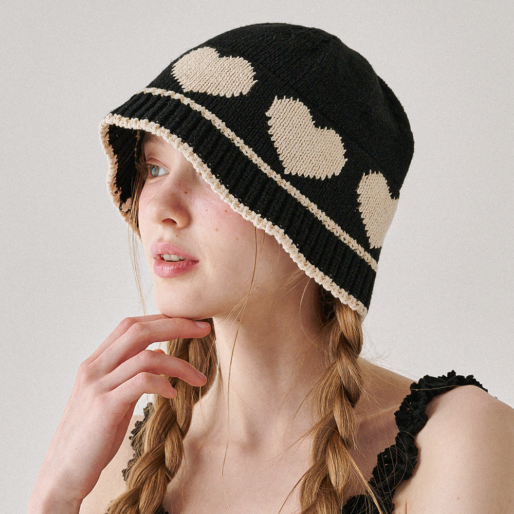 HEART SUMMER KNIT BUCKET HAT BLACK - RONRON 론론